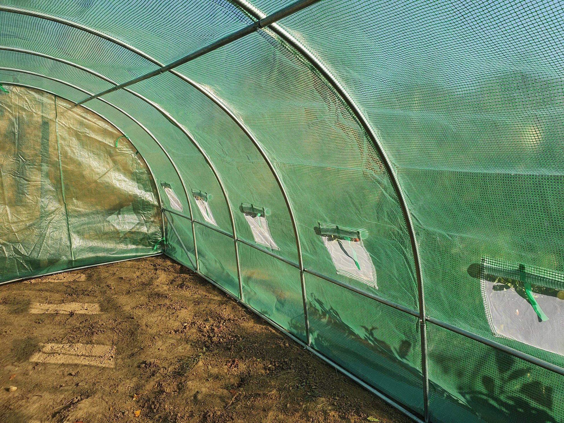 Solar gradina premium Liderman, 200x200x200cm, folie PE 180gr armata si anti UV, structura otel zincat 25mmx1mm, sera cu suprafata 4m2