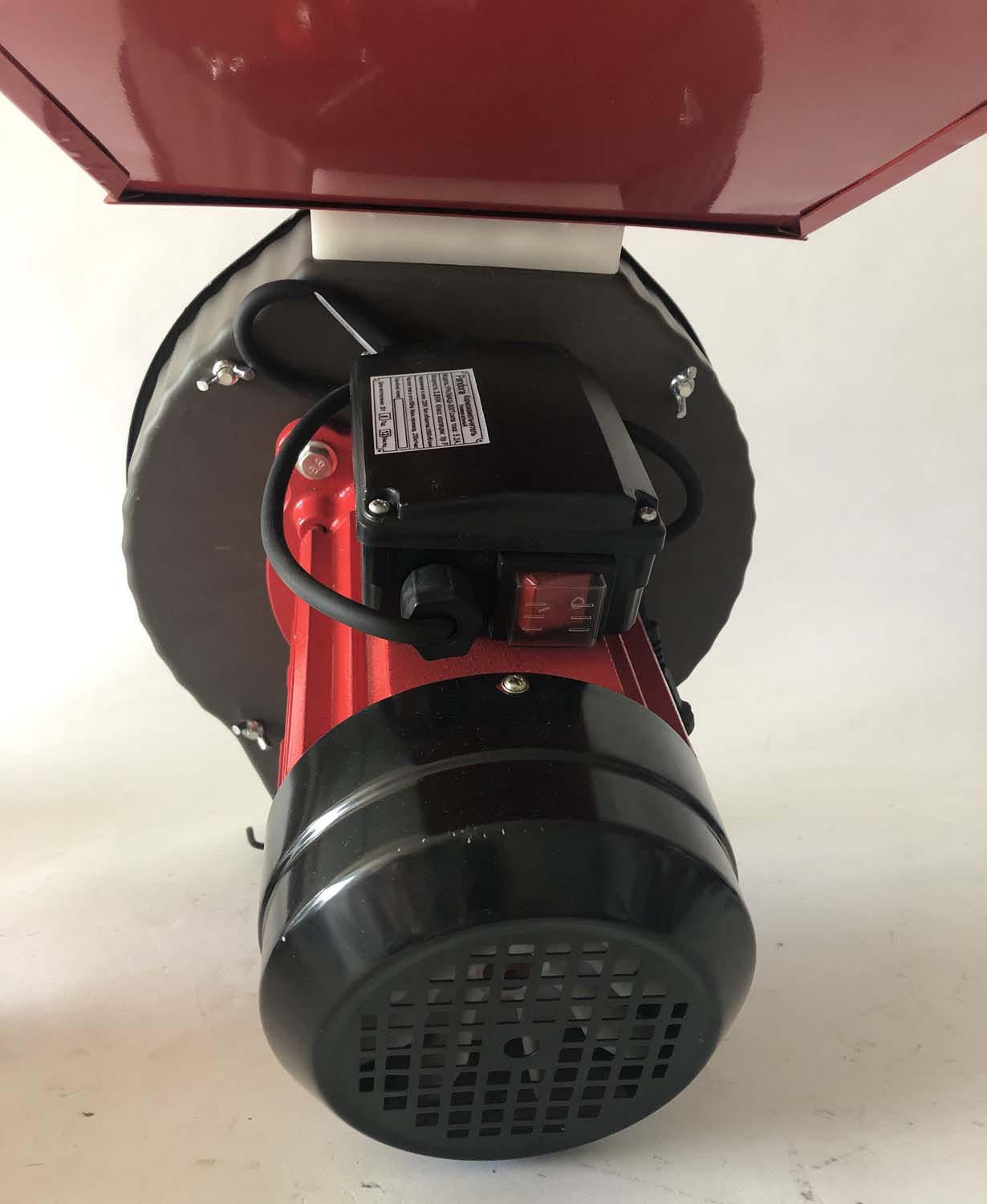 BLACK-FRIDAY *EuroUnelte* Moara cereale si stiuleti 2 in 1 3.9KW, cu ciocanele pentru uruiala