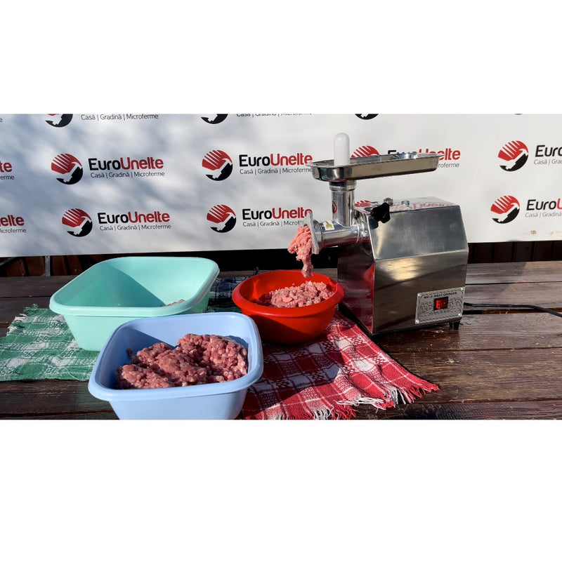 MICUL MACELAR Recomanda - Masina de tocat carne electrica Profi, 500W, 80 Kg/ora, greutate masina 11.5Kg, Inox